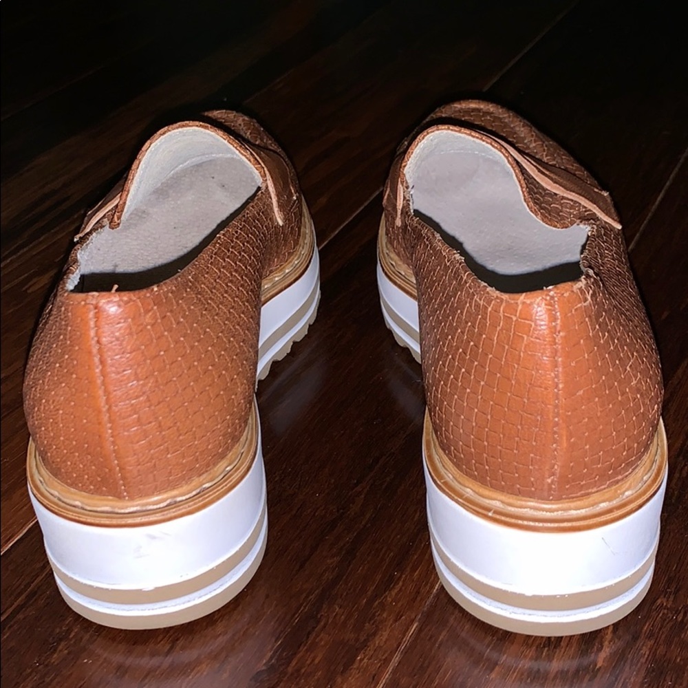 [Summit] White Mountain Bethania Platform Loafer - image 7